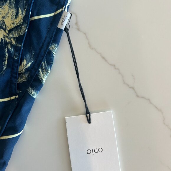 Onia swim Trunks - Picture 2 of 4